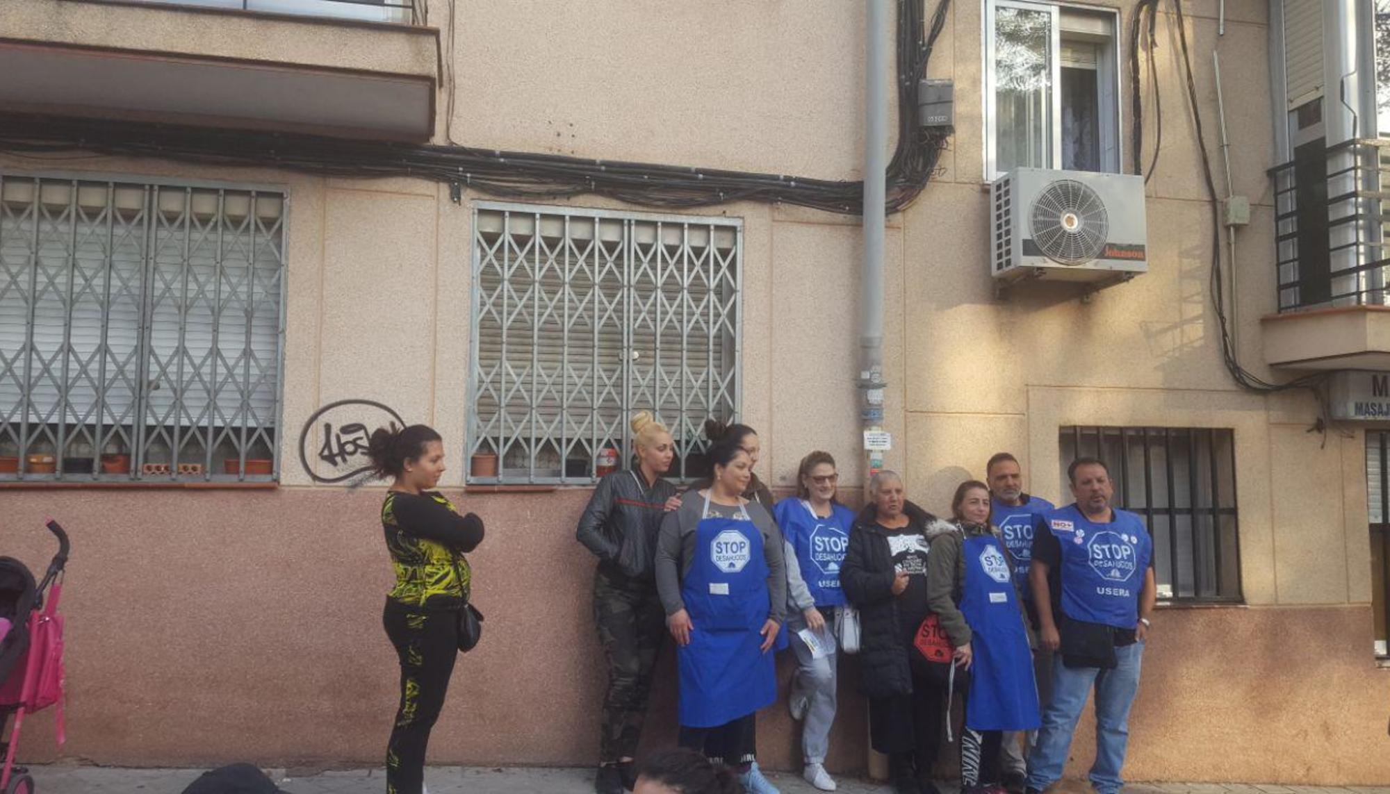 Pan Bendito Desalojo Familia